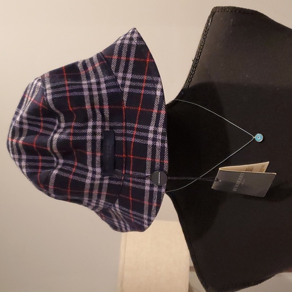 Burberry London Hat - Picture 2 of 12